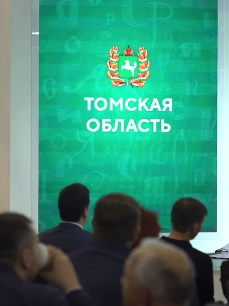 Увидеть кусочек родины: стенд Томской области на ВДНХ посетило много бывших томичей