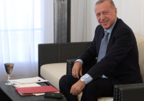 Турецкий президент Реджеп Тайип Эрдоган назвал западный мир "крестоносной империалистической структурой" после своего визита в Германию