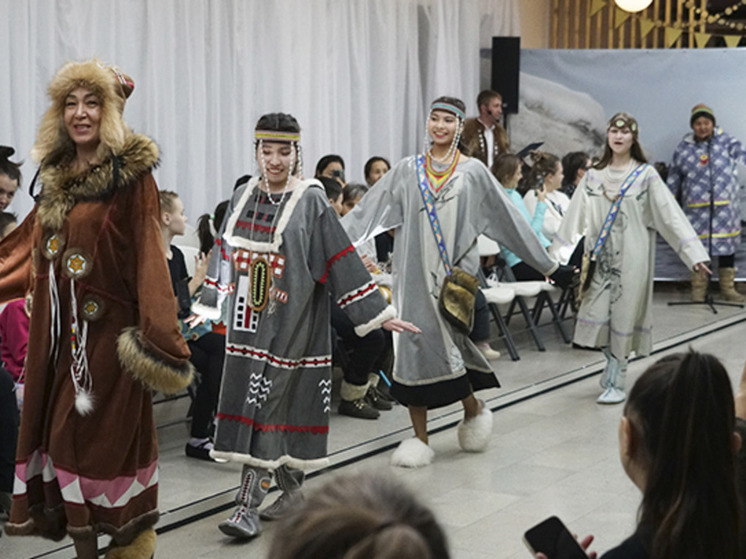 Межрегиональный фестиваль искусств коренных народов начался в Анадыре