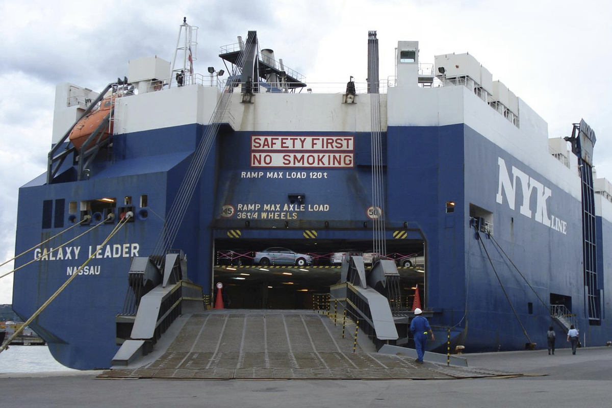 Израиль назвал виновников захвата грузового судна в Красном море: "Иранский теракт”
