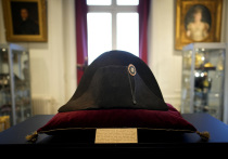 Редкая реликвия французского императора ушла с молотка почти за 2 млн евро

