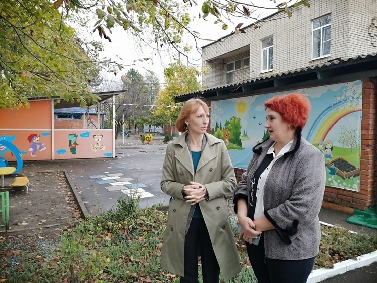 Депутат ЗСК Светлана Ангальт посетила с рабочим визитом социальные объекты Краснодара