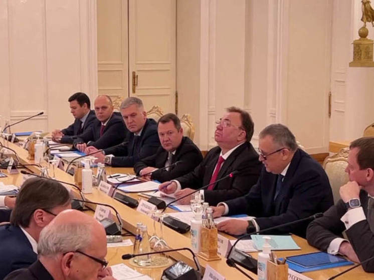 Дрозденко прибыл в Москву на заседание Совета глав субъектов России