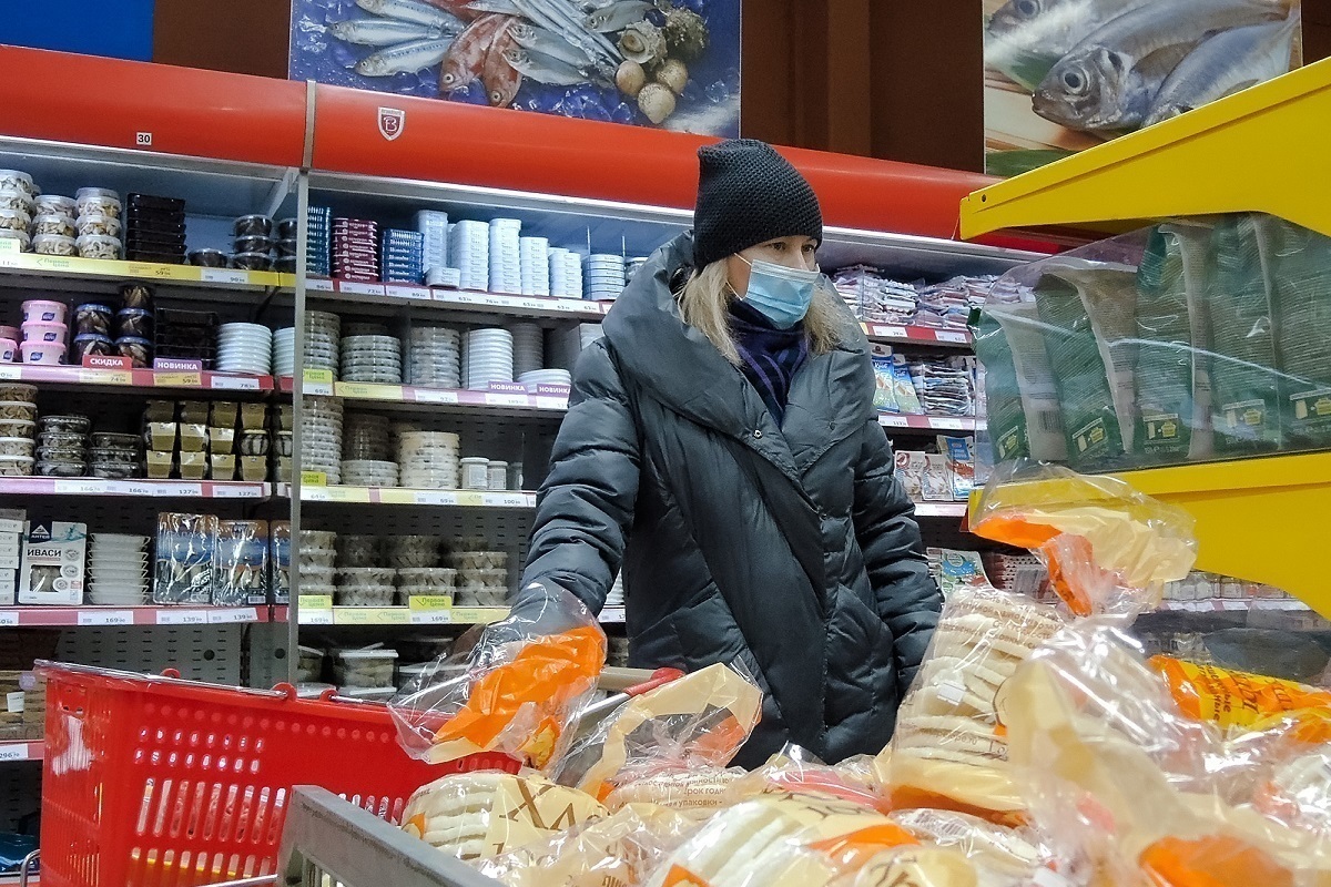 Стало известно, сколько россияне в среднем за месяц ходят за продуктами - МК