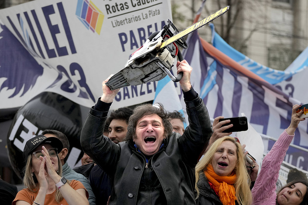 Мужчина с бензопилой: фотогалерея нового президента Аргентины Хавьера Милея