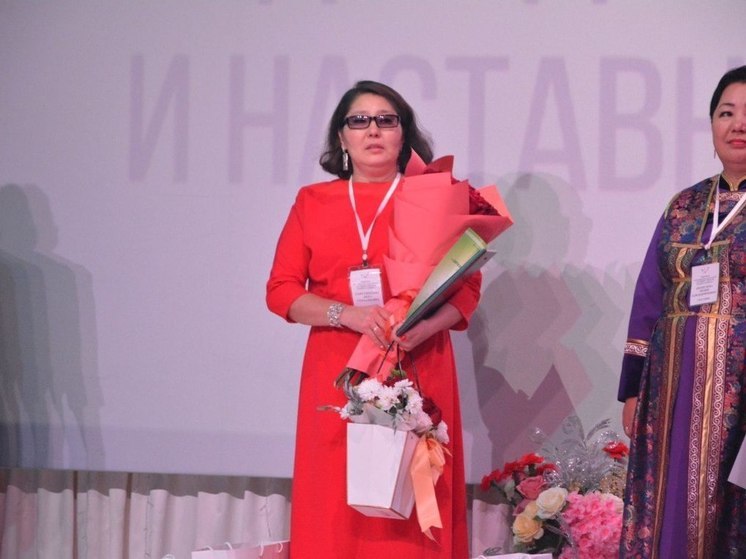 Анна Хамгушкеева стала лучшим преподавателям бурятского языка в Усть-Ордынском округе