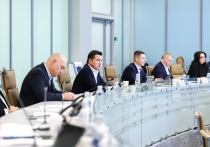 Губернатор Московской области провел еженедельное совещание с региональными властями