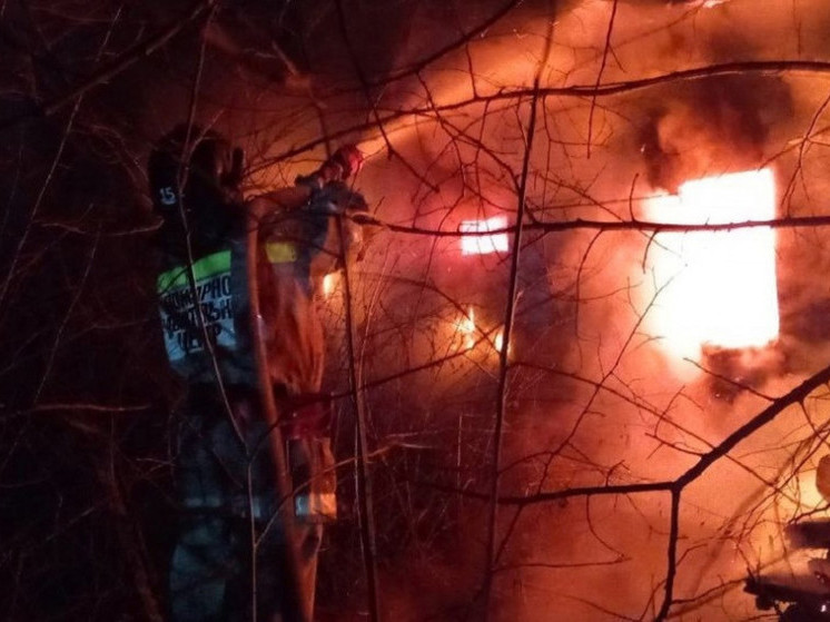 В Бондарях 20 ноября загорелся нежилой дом