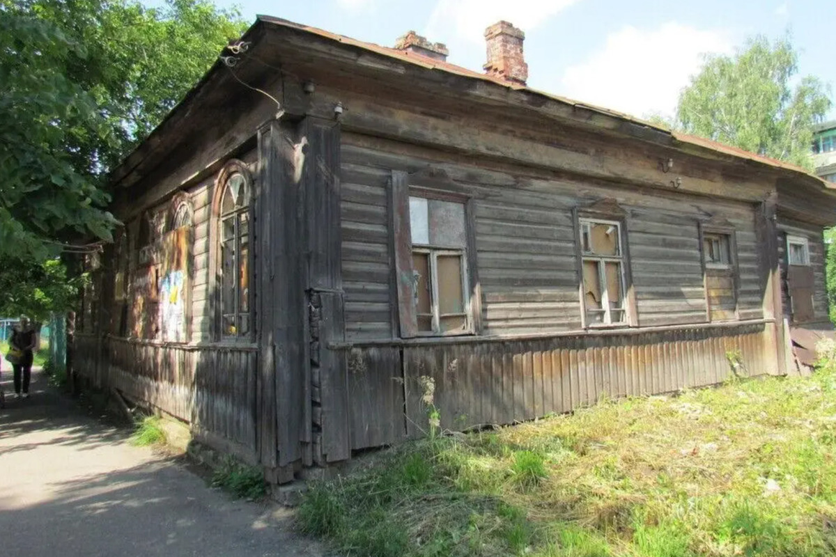 В Костроме можно купить усадьбу за рубль… если есть миллион на ее ремонт