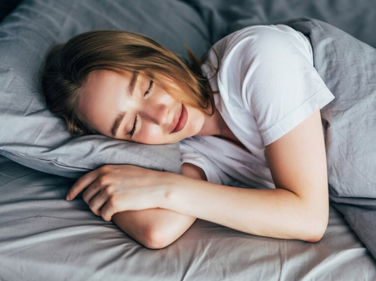 Исследователи нашли решение проблем со сном: спать на определенной стороне кровати
