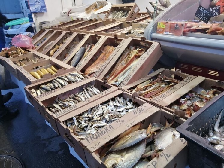 Петербургской компании «Вояджер» запретили продавать рыбу из-за антисанитарии