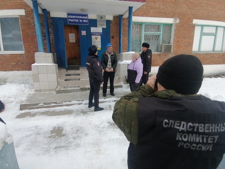 Заключен под стражу свердловчанин, порезавший женщину и ее сына