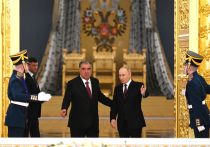 После Си Цзиньпина и Лукашенко президент пригласил туда коллегу Рахмона