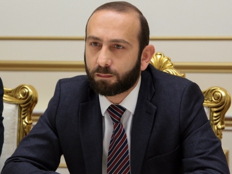 Глава МИД Армении Мирзоян отказался ехать на саммит ОДКБ в Минск