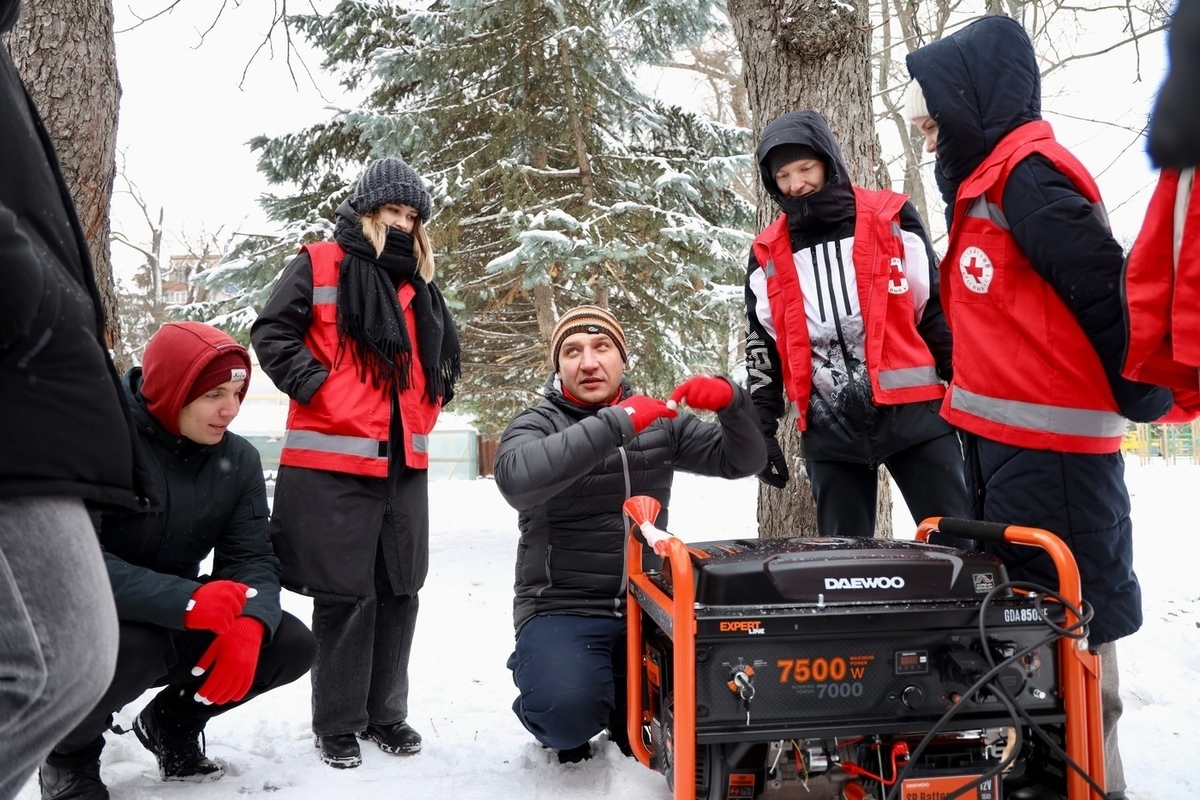 В Курске стартовало масштабное обучение волонтёров Красного Креста