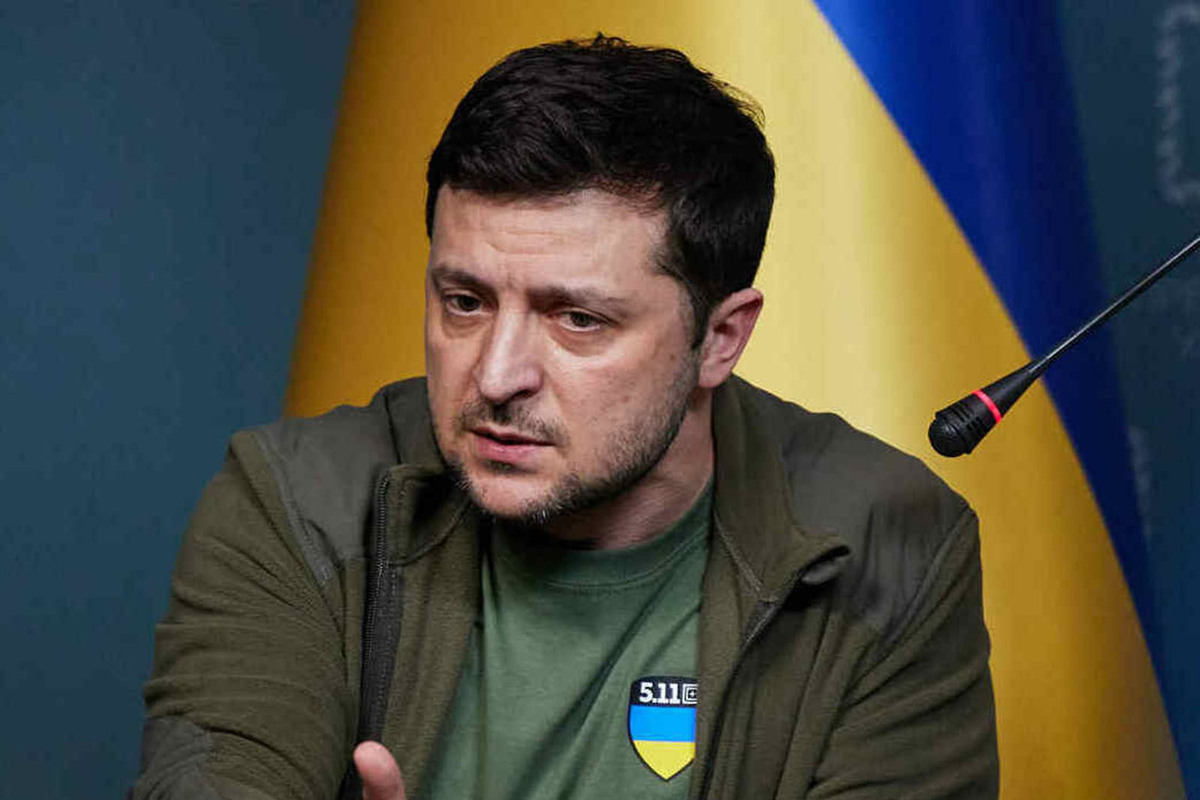 Political scientist Bashirov commented on Zelensky’s interview: “The West is looking for a puppeteer”