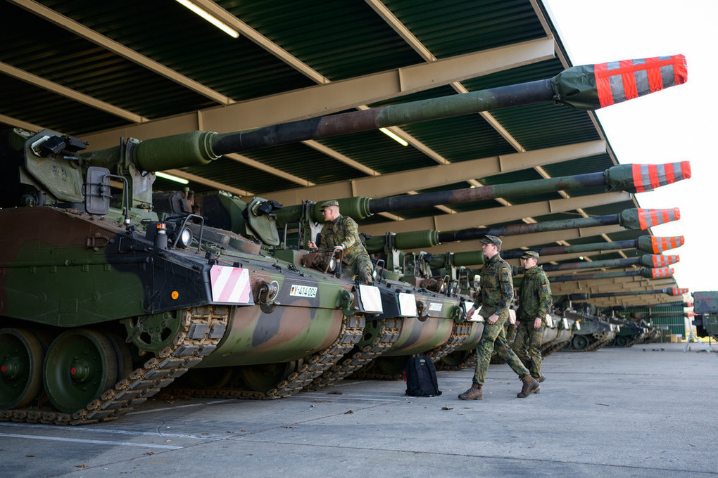Canada has decided to spend almost $2 billion to expand its military presence in Europe
