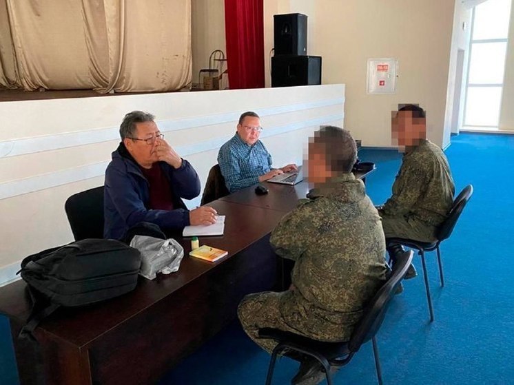 Врачи из Якутии осмотрели 160 военнослужащих