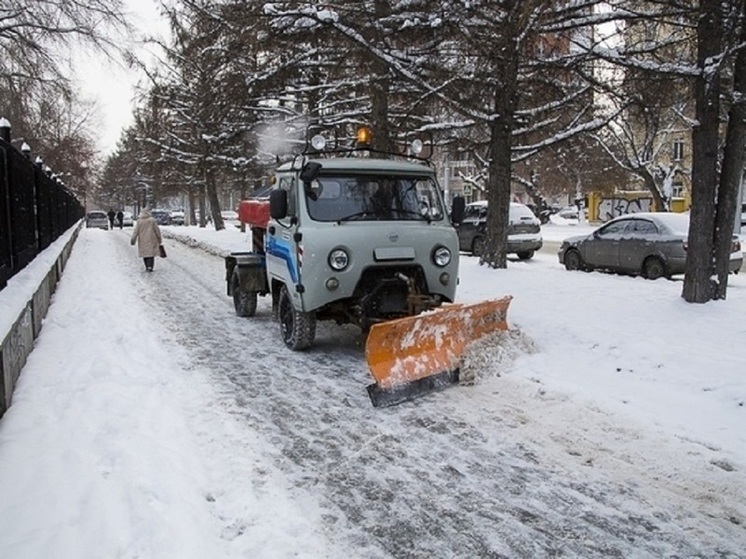 В Новосибирской области губернатор Андрей Травников раскритиковал уборку снега