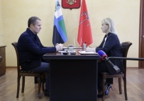 Вячеслав Гладков 21 ноября встретился с главой Красногвардейского района Галиной Руденко