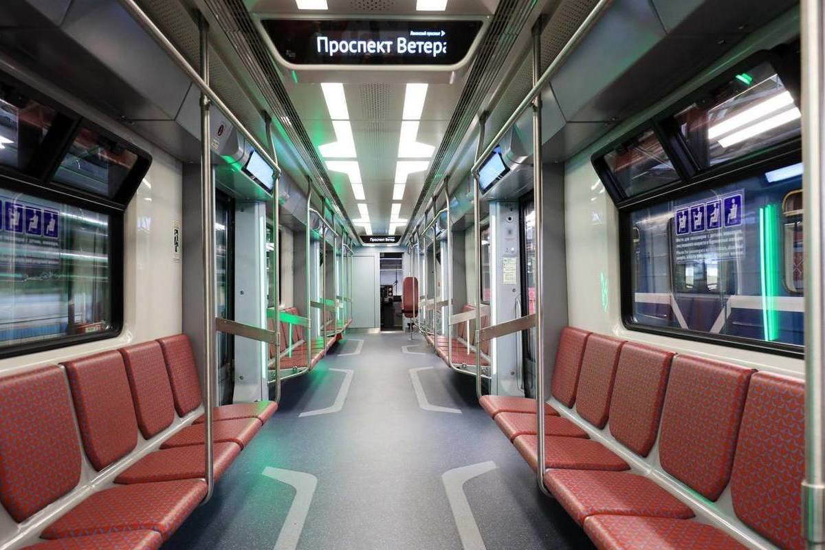 В Комтрансе рассказали о планах по развитию подвижного состава метро Петербурга