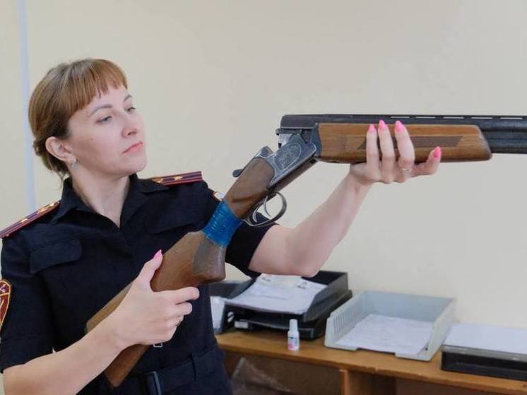 Более 900 тысяч рублей получили томичи в 2023 году за добровольно сданное оружие