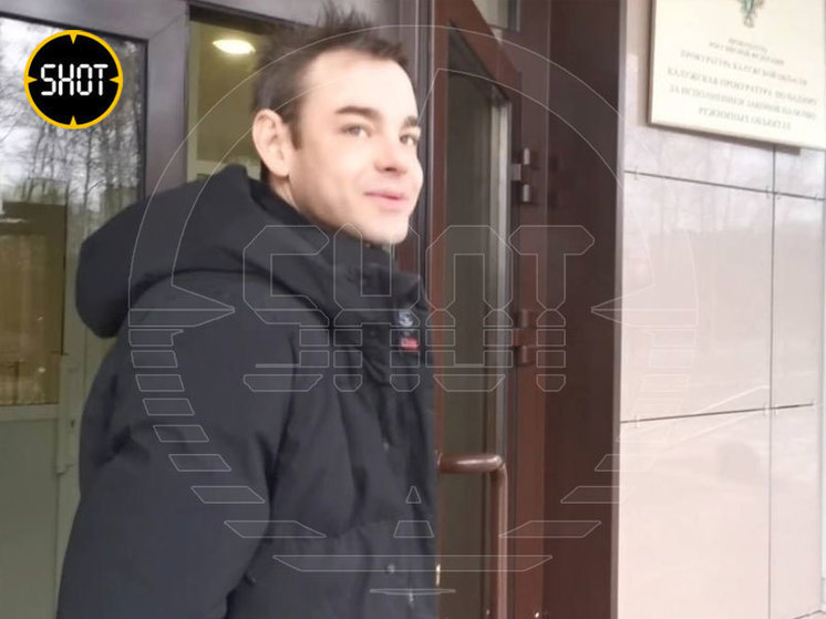 После пьяного дебоша в калужском Обнинске Сергею Чиркову грозит 15 суток ареста