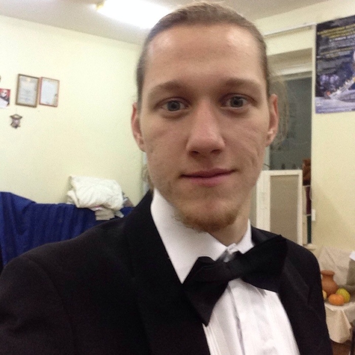 27-летний актер Максим Шахров погиб в ДТП: последние фото