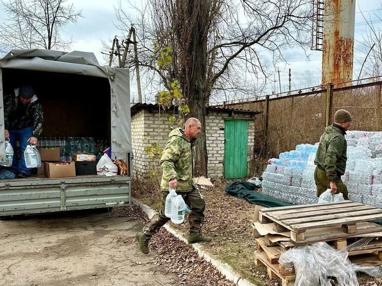 Три тонны гуманитарного груза  доставили на передовую из Кировского округа