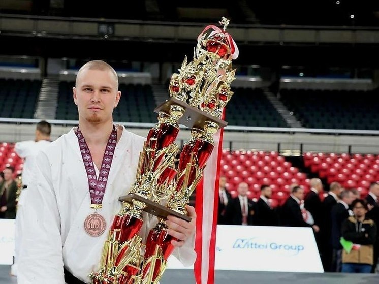 Каратист из Калининграда стал призером абсолютного чемпионата мира