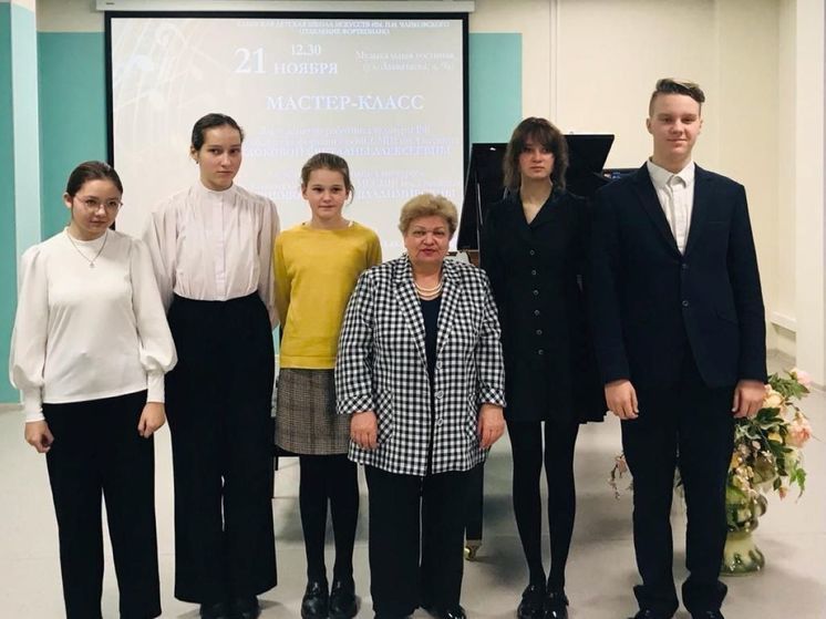  Юные клинские музыканты пообщались с именитыми исполнителями