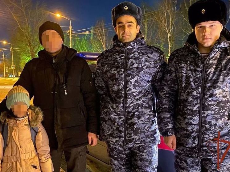 Росгвардейцы нашли в Томске девочку, которая не вернулась домой из школы