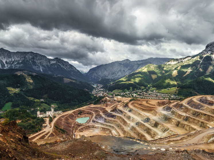 Власти ДНР назвали причину долголетнего простоя республиканских карьеров