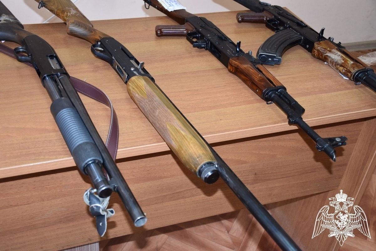В Калмыкии с начала года у населения изъяли более 400 единиц огнестрела