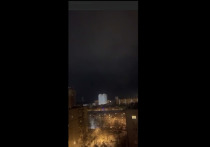 Telegram-канал "Москва с Огоньком" пишет, что жители Подмосковья сообщают о зареве в небе