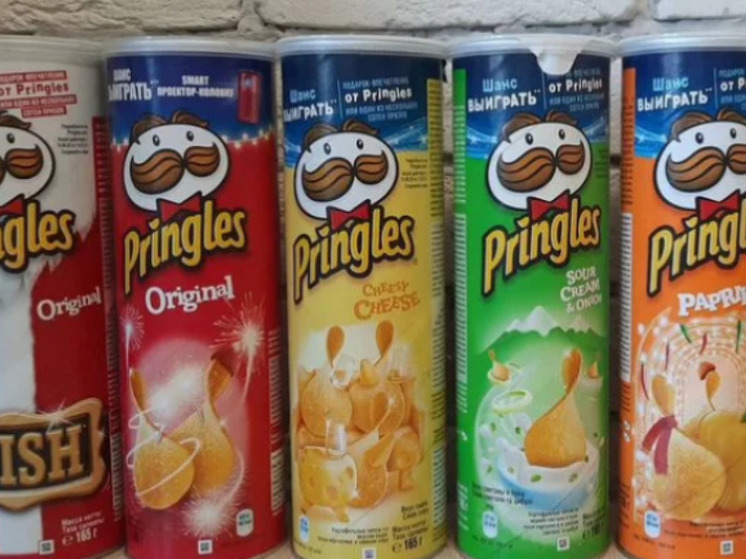 В Новосибирске житель продаёт коллекцию банок Pringles за 5600 рублей