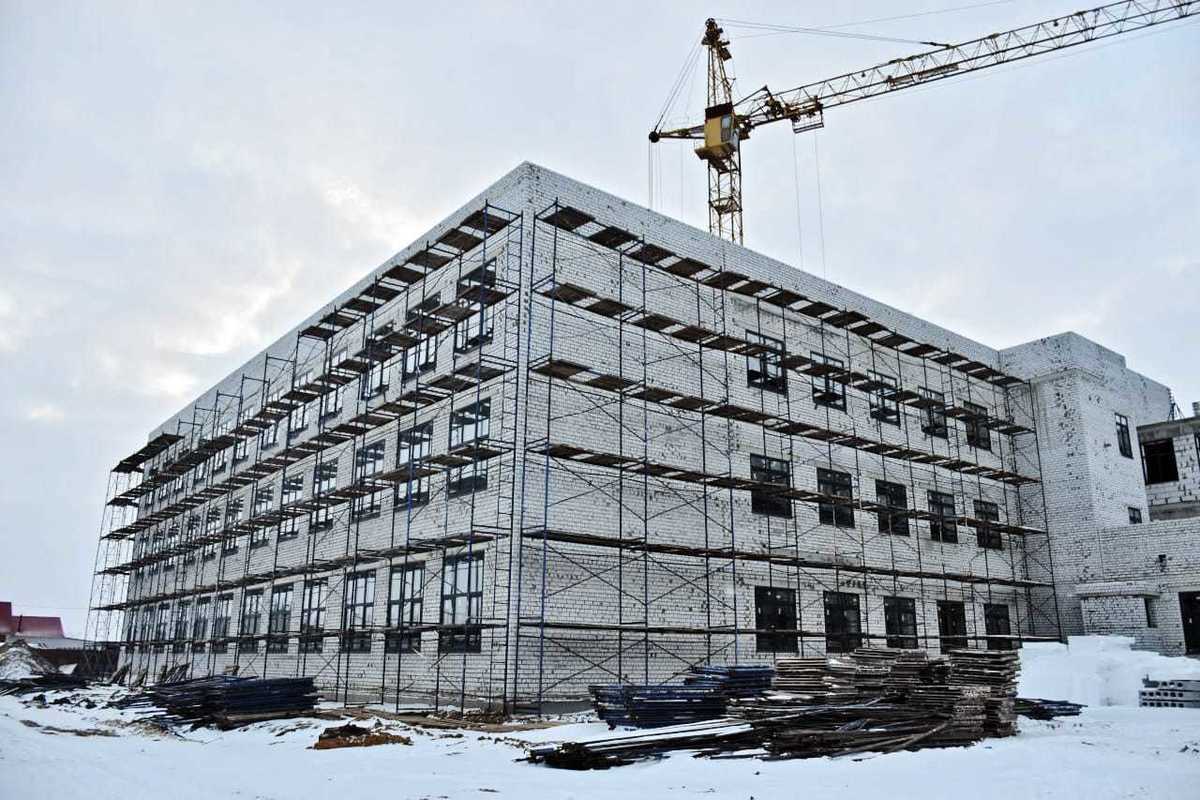 В Лебедяни почти достроили один из корпусов новой школы