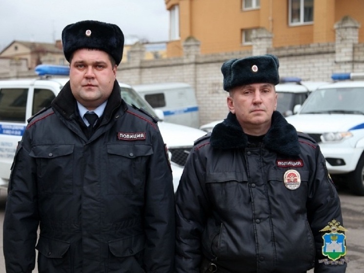 В Орле полицейские спасли водителя в полуобморочном состоянии