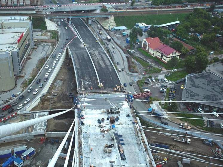 Губернатор запретил выдавать остаток гранта подрядчику Четвертого моста