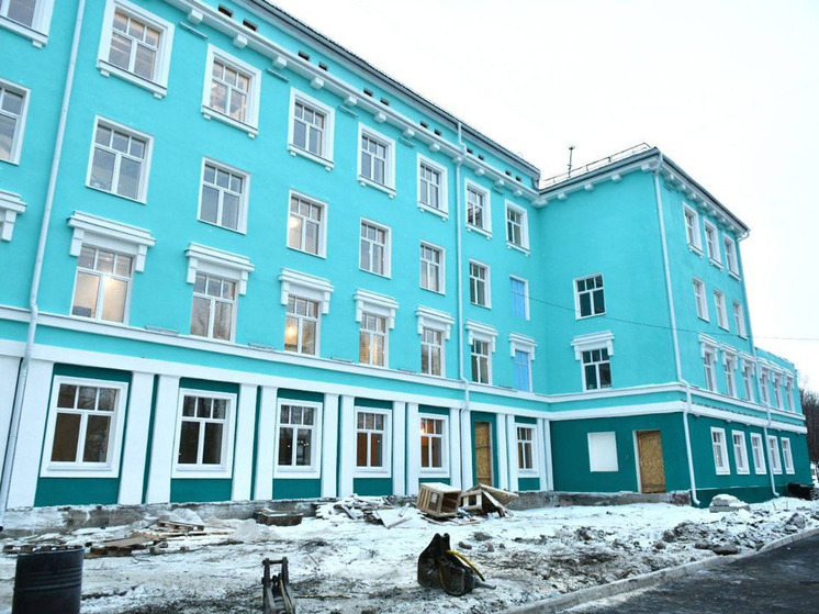 Капремонт мурманской художественной школы близится к завершению