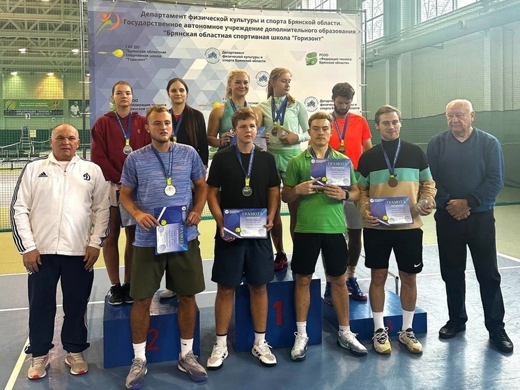Сочинский теннисист завоевал серебро на турнире «Хрустальный мяч»