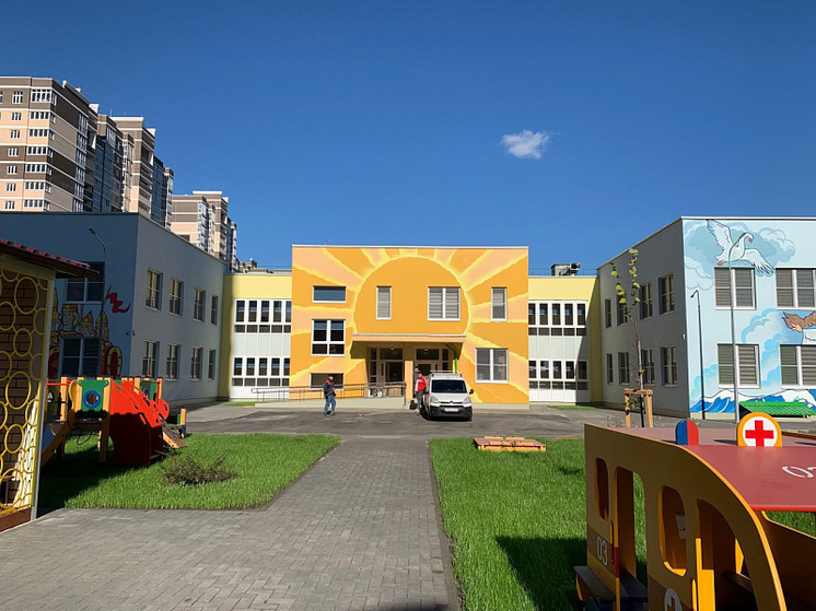 Школу и детский сад достроили на Западном обходе Краснодара