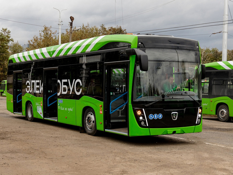 В Курск привезли 10 новых электробусов
