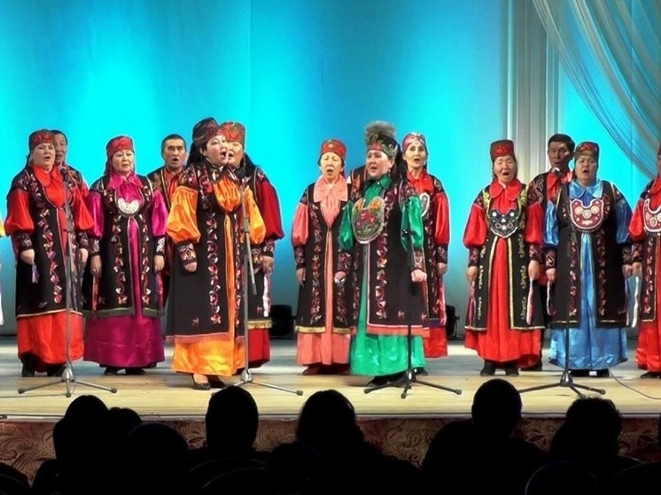 Хакасский фольклорный ансамбль «Чон коглерi» подтвердит свое звание