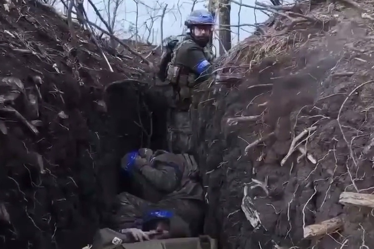 “Tanks, tanks!”: a video of a tough battle with Ukrainians near Avdiivka appeared
