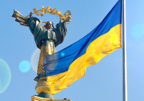 Согласно сообщению украинского издания Kyiv Independent, Украина столкнулась с массовой "утечкой мозгов", что привело к провалу в образовательном уровне населения