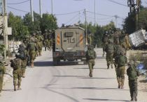 Армия обороны Израиля (ЦАХАЛ) сбросила листовки над Газой с призывом не возвращаться в северную часть анклава, который остается зоной боевых действий, несмотря на перемирие