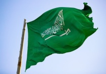 Агентство Bloomberg со ссылкой на информированные источники сообщает, что власти Саудовской Аравии привлекли 11 миллиардов долларов кредитных денежных средств с целью покрытия дефицита государственного бюджета