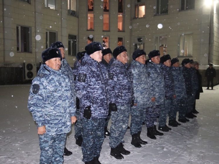 Отряд полицейских прибыл из длительной командировки в Туву