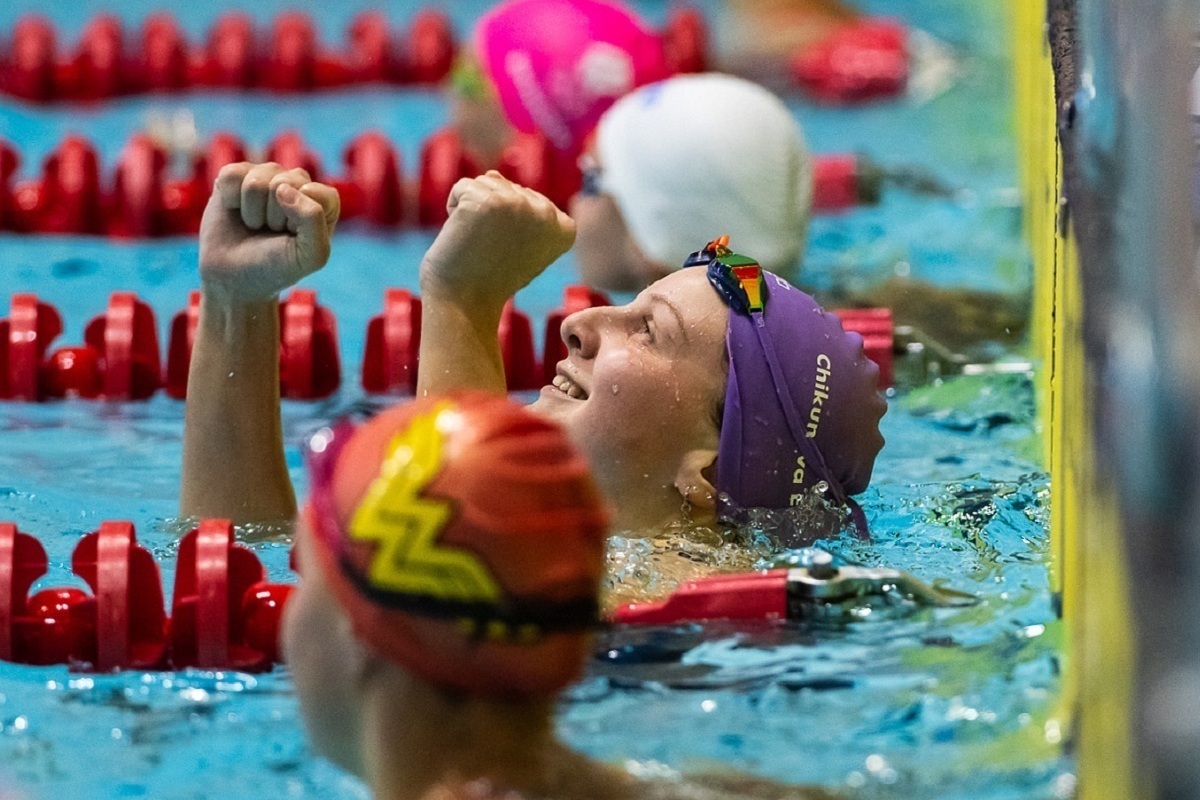 Чемпионат России по плаванию на короткой воде продолжается в Санкт-Петербурге.